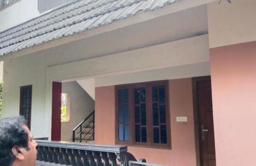 Alwaye House | Manchadi