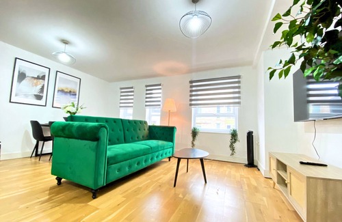Northern Quarter Apartment | Manchester City Centre- 2 Bedroom Flat By Bevolve