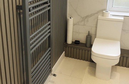 Droylsden House | Manchester Hideaway on Shrewsbury Road