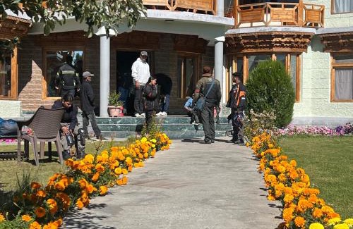 Leh Hotel | Mandalchan hotel