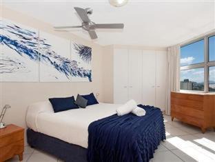 Alexandra Headland Apartment | Mandolin Beachfront Resort