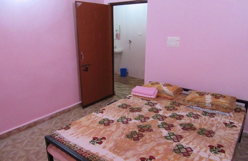 Mandrem House | Mandrem Beach Guest House Goa