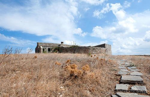 Serifos Bed & Breakfast | Mandri B&B