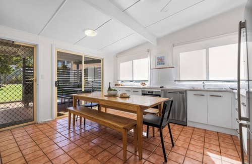South West Rocks House | Mandy's Cottage 7 Memorial Ave SWR