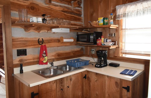 Doss Cabin | Maner Log Cabin romantic private log cabin away from it all, amazing views