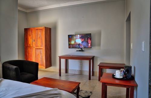 Ongwediva Hotel | Mango Guesthouse