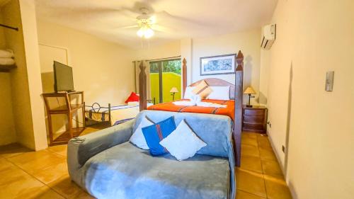 Manuel Antonio Hotel | Mango Moon Villa