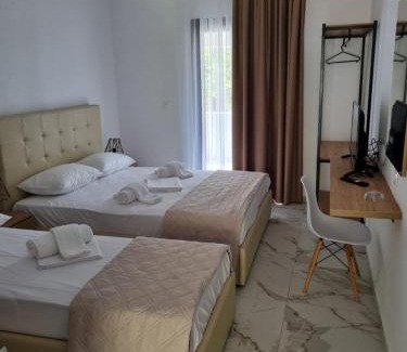 Skiathos Town Apartment | MANGO Skiathos