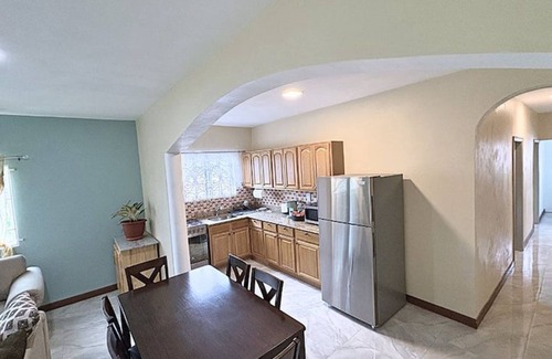Mango Walk House | Mango Villa at Montego Bay! - Entire home in Montego Bay, Jamaica