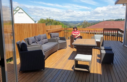 Mangonui House | Mangonui 4 bedroom, 3 bathrooms situated 5 minute walk from Mangonui township.