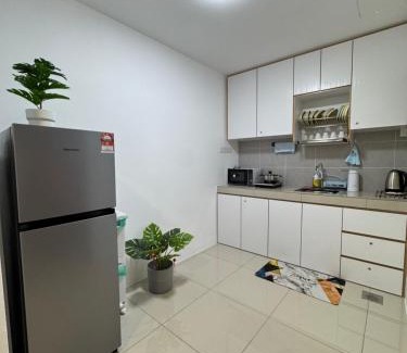 Kampung Kuala Pari Apartment | Manhattan Condominium Ipoh' Rachel