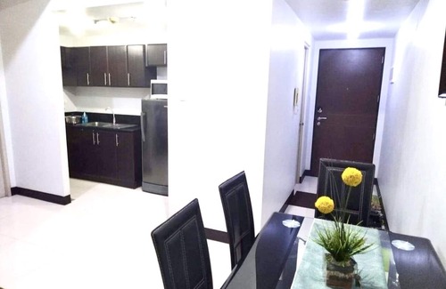 Socorro Condo | Manhattan Parkview Araneta Center Cubao QC 45SQM