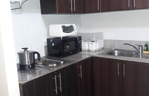Socorro Condo | Manhattan Parkway , Araneta Center 2Bedrooms, 2 Bath, Fully Furnished.