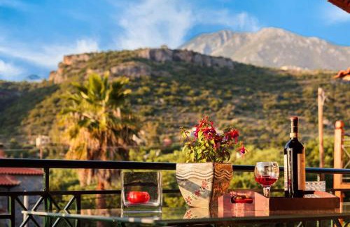 Lefktro House | Mani Garden Haven - Private Retreat in Stoupa