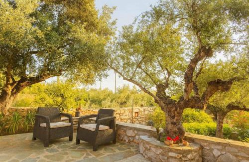 Lefktro House | Mani Garden Haven - Private Retreat in Stoupa