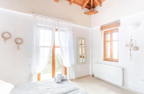 Lefktron Apartment | Maniatiko Village
