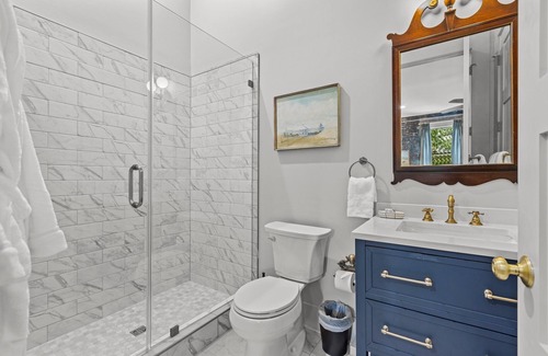 Washington House | Manifest Loft 2 in downtown historic Washington, NC