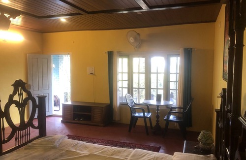 Mananthavady Cottage | Manikkal Bungalow Uphill Cottage Large