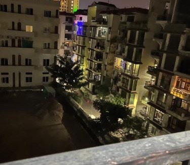 Zirakpur Apartment | ManiKU Vlogs Dil Punjabi