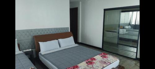 Ermita Apartment | MANILA BAY EXECUTIVE SUITE pearl of orient