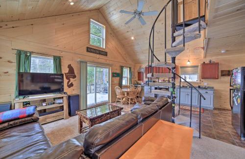 Steuben House | Manistique Cabin with Grill - Near Thunder Lake