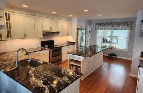 Ocean Pines House | Manklin Creek Retreat-Waterfront,3 Bedrooms, 2.5 Bathrooms, Sleeps 8, Non Group Rental