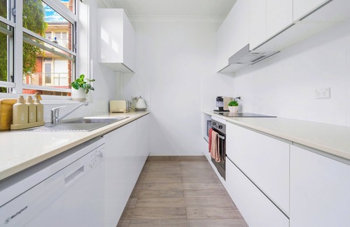 Manly Apartment | Manly Seaside Sanctuary - ultimate family retreat in the heart of Manly.