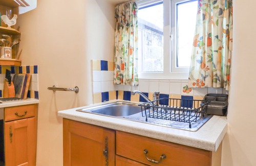 Grassington Cottage | MANNA COTTAGE, romantic, character holiday cottage in Grassington