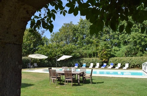 Agnac Villa | Manoir Colombe at Nouvelle-Aquitaine