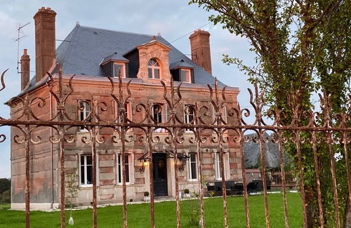 Saint-Etienne-la-Thillaye House | Manoir Les Capucins: Beaumont en Auge/Deauville
