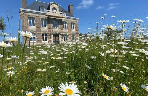 Saint-Etienne-la-Thillaye House | Manoir Les Capucins: Beaumont en Auge/Deauville