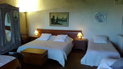 Beaumont Bed & Breakfast | Manoir Le Cristal Futuroscope , grosses reductions sur les nuitées et le parc !