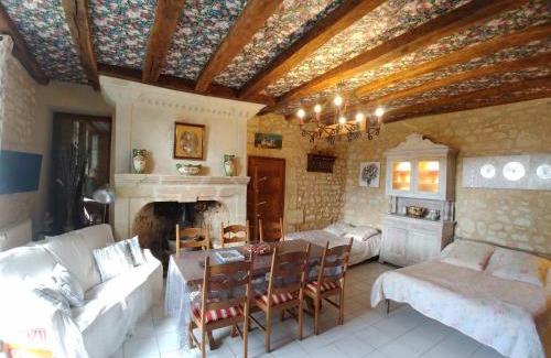Beaumont Bed & Breakfast | Manoir Le Cristal Futuroscope , grosses reductions sur les nuitées et le parc !