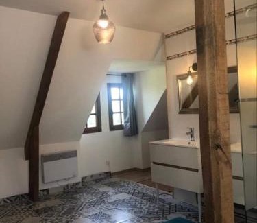 Saint-Etienne-la-Thillaye Bed & Breakfast | Manoir Melphil
