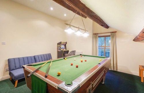 Whitestake House | Manor House Farm