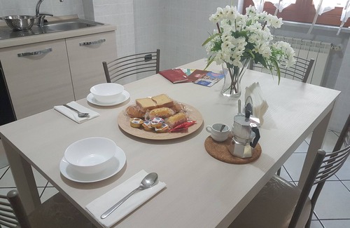 Scafati Apartment | Manor House