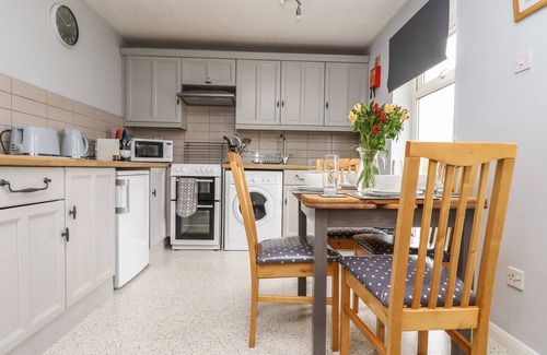 St. Ann's Chapel Cottage | MANORCOMBE 19, pet friendly, country holiday cottage in Callington