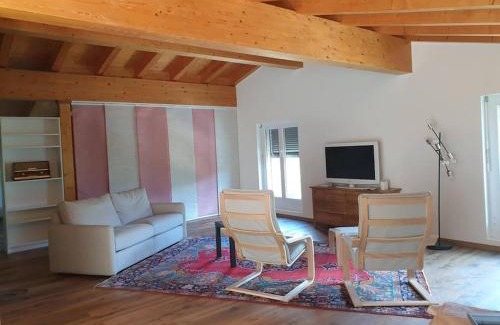 Valcolla Apartment | Mansarda/Loft open space