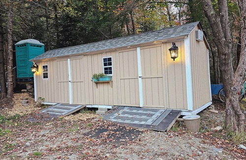 Manset Cabin | Manset Cabin 1
