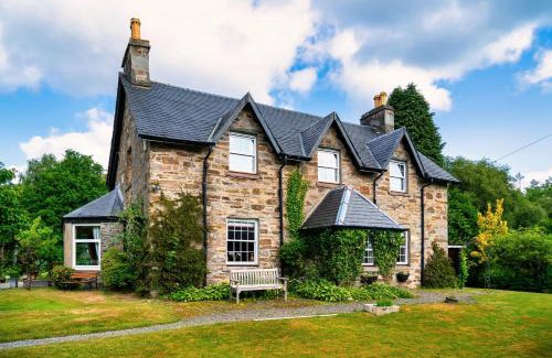 Lochearnhead House | Mansewood Country House