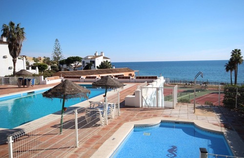 Sitio de Calahonda Apartment | Mansion Apartment Frontal Sea Views
