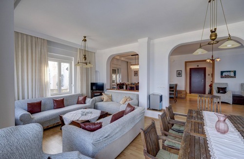 Sahilkoy House | Mansion by the Black Sea in Sahilköy