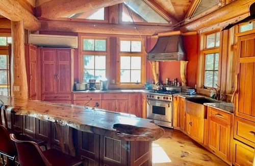 Cooperstown - Otsego Lake House | Mansion on lake with hot tub & stunning views.