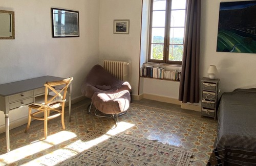La Bastide-d'Engras House | mansion with swimming pool in a very beautiful village near Uzès