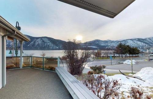 Manson House | Manson Lake House