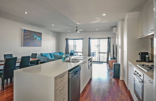 Exmouth Villa | Manta - Contemporary 2 storey Villa with a private jetty for your boat.
