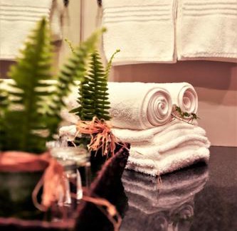 Lobamba Hotel | Mantenga Lodge