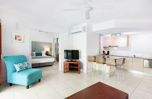 Port Douglas Apartment | Mantra Aqueous on Port
