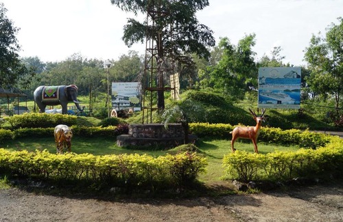 Kambare Resort | Mantra Resort