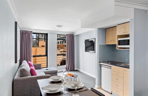 Haymarket Apartment | Mantra Sydney Central